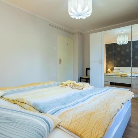 Appartamento Apartman Marija Njivice Esterno foto