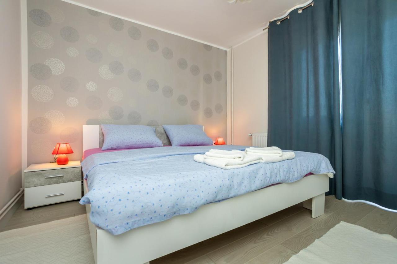 Appartamento Apartman Marija Njivice Esterno foto