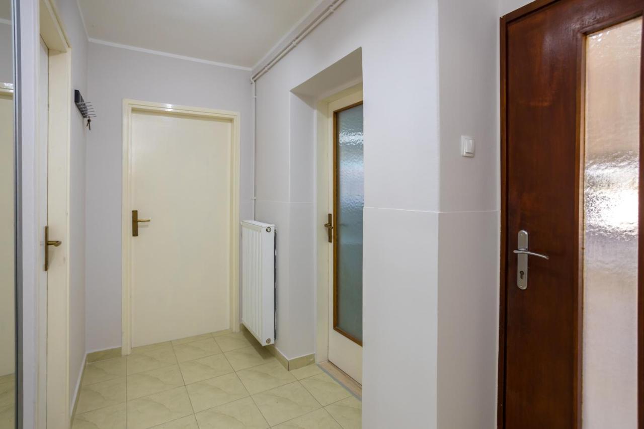 Appartamento Apartman Marija Njivice Esterno foto